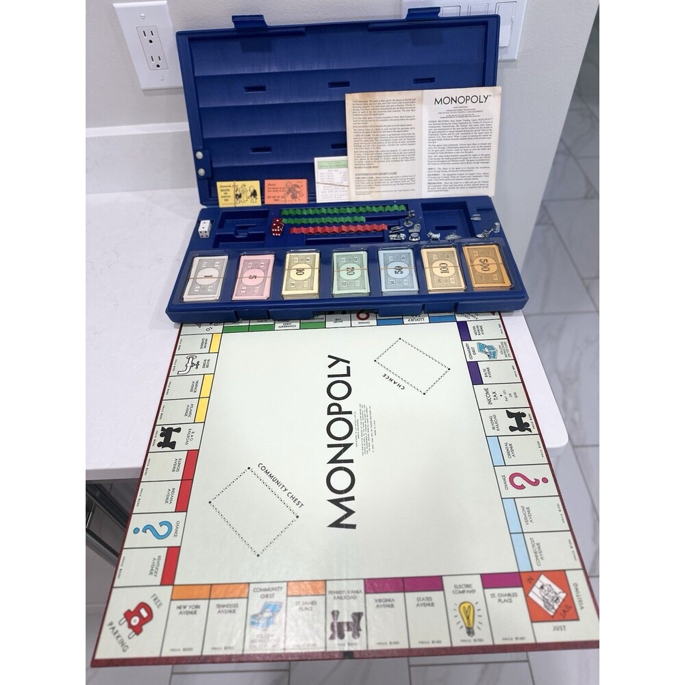 Vintage Rare 1961 Monopoly Board Game Hard Travel Case Parker Brothers Classic